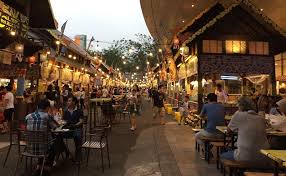 Kuliner Jalanan Indonesia: Makanan Kaki Lima yang Wajib Dicoba