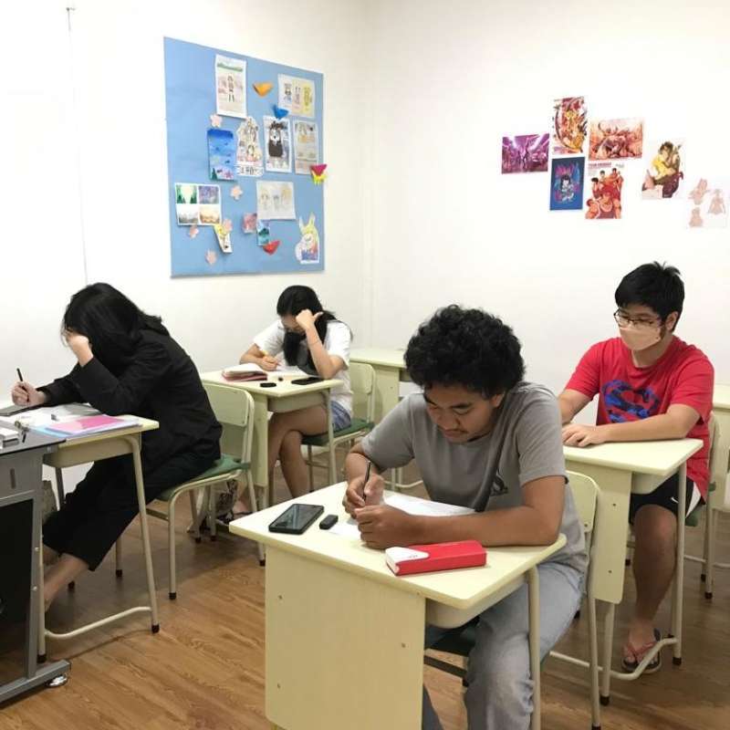 Ilustrasi Digital dan Peluang Kursus Desain Grafis bagi Kreator Konten