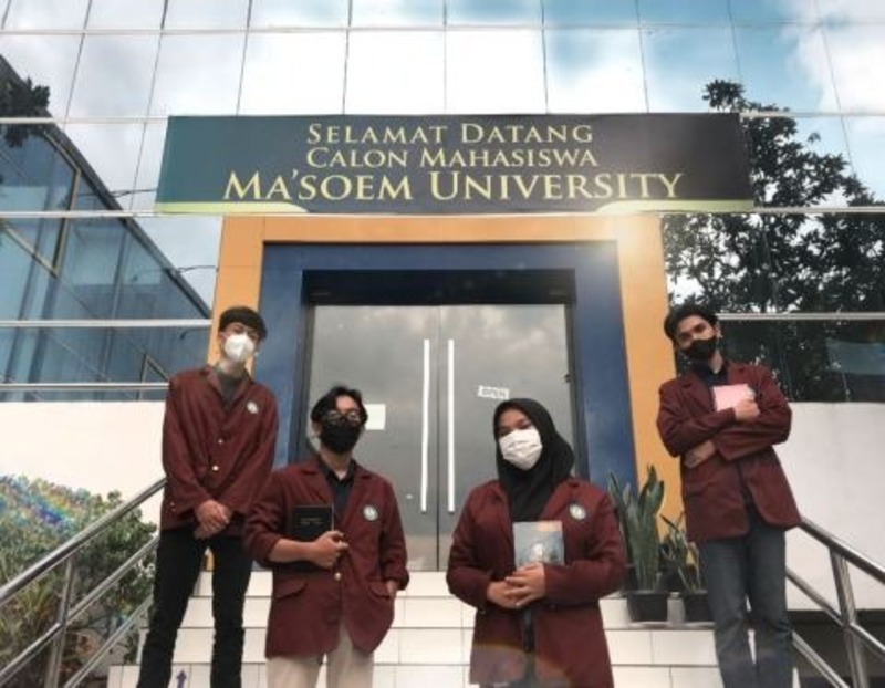 Peran Dosen dalam Meningkatkan Kualitas Pendidikan di Universitas Swasta Bandung