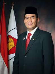 Menelusuri Jejak Politik dan Dedikasi Bambang Haryo Soekartono di Jawa Timur