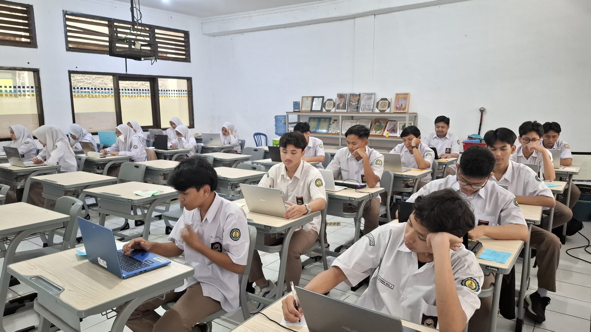 SMP Islam Al Masoem Bandung: Bangun Karakter dan Semangat Juang Melalui Ekstrakurikuler