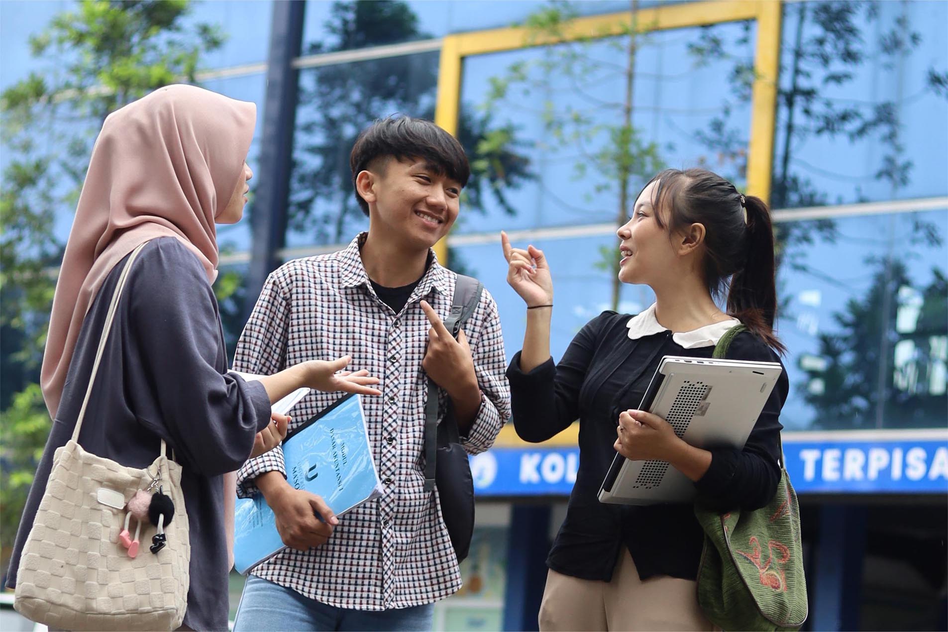 Biaya Pendidikan untuk Kelas Reguler dan Non Reguler Per Semester Sekitar 5,5 Juta untuk Bimbingan dan Konseling S1 Serta Pilihan Kuliah di Bandung yang Bagus